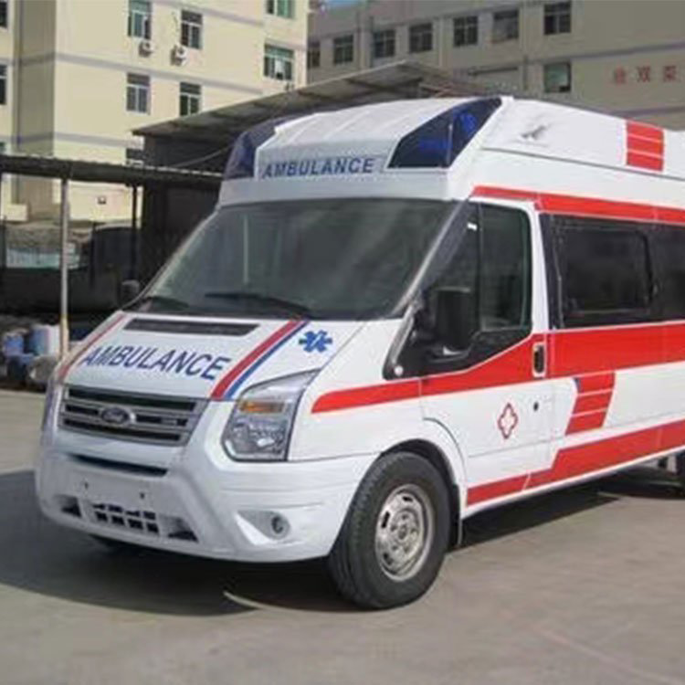 九龙救护车出租收费:安全出行,价格透明