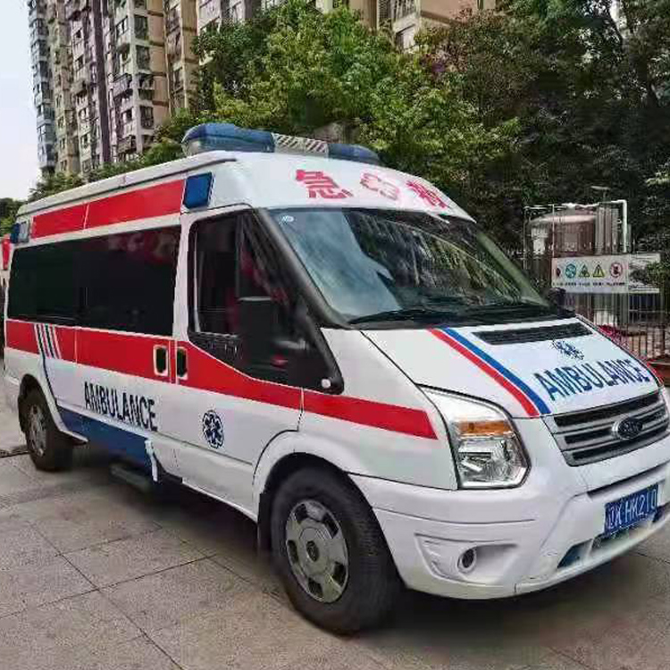 九龙长途救护车护送病人返乡